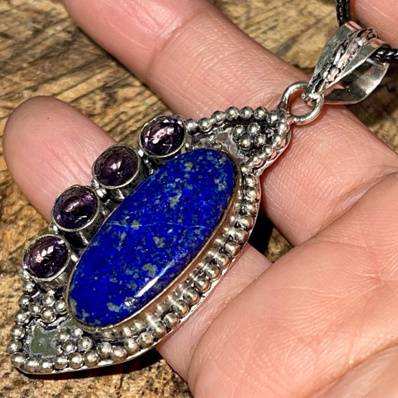 Lapiz Lazuli “The Protection Stone” Pendant 2 1/4” - Picture 4 of 10